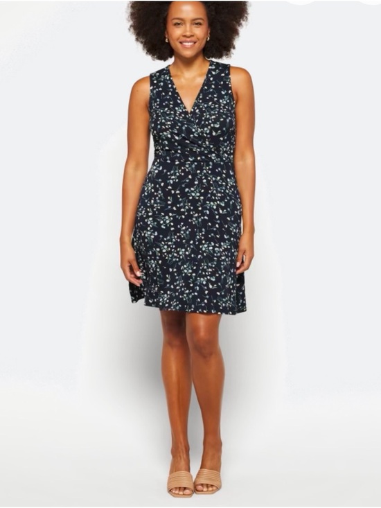 41 Hawthorn Dresses & Skirts - NWOT 41 Hawthorn Elisse Knit Surplus Dress Navy & Ditsy Floral Size L Unworn